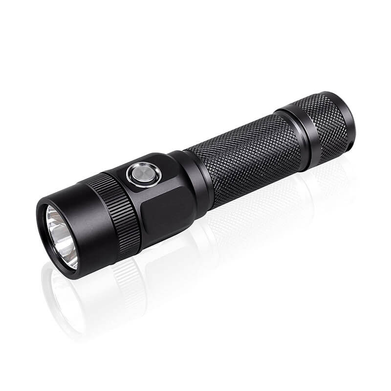 Jetbeam KO-03 EDC 손전등 2400 루멘  - Edc Carry Flashlight 리뷰 및 가격